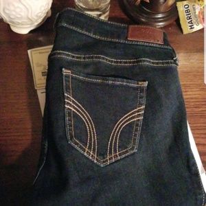 Hollister low rise skinny jeans 5R